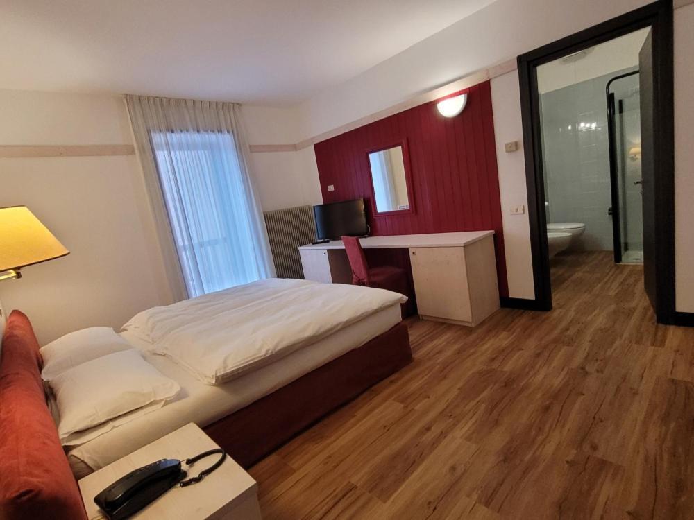 Antico Albergo Stella D'Italia فولاريا المظهر الخارجي الصورة