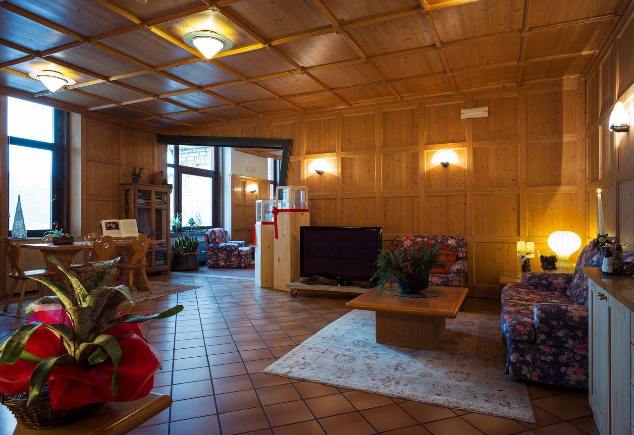 Antico Albergo Stella D'Italia فولاريا المظهر الخارجي الصورة